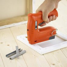 Load image into Gallery viewer, Tacwise 1564 Hobby 53-13EL Cordless 4V Staple/Nail Gun 2,000 Staples Storage Bag
