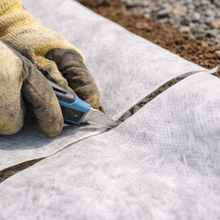 Load image into Gallery viewer, Geotextile Non Woven Membrane White Filtration Drainage Fabric 4.5m Wide