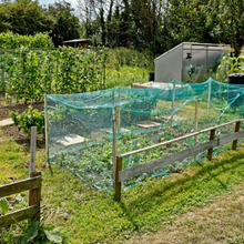 Load image into Gallery viewer, Yuzet Debris Netting Scaffold Sheeting Garden Allotments Screen Windbreak