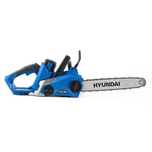 Load image into Gallery viewer, Hyundai HYC40LI Cordless Chainsaw 40V 2.5Ah 14in 35cm Bar 17m/s Battery & Charger Li-Ion Garden Saw