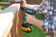 Load image into Gallery viewer, Badaptor DEW-MAK - 18V battery adapter converts DeWalt batteries to be compatible with Makita tools