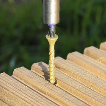 Load image into Gallery viewer, TIMCO C2 Deck-Fix Premium Countersunk Green Decking Screws, All Sizes,250pcs
