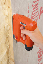 Load image into Gallery viewer, Tacwise 1565 53-13EL Cordless 12V Staple/Nail Gun With 400 Staples & storage bag