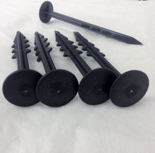 Load image into Gallery viewer, 150mm (6") Weed Control Fabric & Netting Securing Pegs - weedfabricdirect