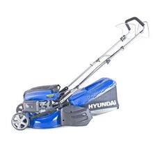 Load image into Gallery viewer, Hyundai HYM430SPER Petrol Lawn Mower 139cc 17"/43cm Electric Start Self Propelled Rear Roller Garden Mower
