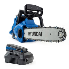 Load image into Gallery viewer, Hyundai HYC40LI Cordless Chainsaw 40V 2.5Ah 14in 35cm Bar 17m/s Battery &amp; Charger Li-Ion Garden Saw
