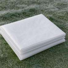 Load image into Gallery viewer, Yuzet Crop &amp; Plant Frost Protection Warming Fleece Winter 17gsm 35gsm
