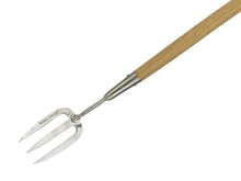 Load image into Gallery viewer, Kent&amp;Stowe 70100022 Stainless Steel Long Handled Fork, FSC  1.25m long
