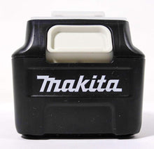 Load image into Gallery viewer, Makita BL1040B 12V Li-Ion Battery 4.0Ah (with Charge Level Indicator)
