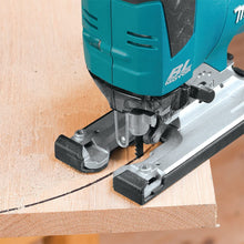 Load image into Gallery viewer, Makita DJV182Z 18v  Cordless Jigsaw Brushless Li-Ion and 1 x 5 ah Battery
