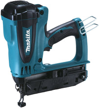 Load image into Gallery viewer, Makita GF600SE Second Fix Gas Nailer 2 x 7.2 V Batteries 7 Charger in Carry Case
