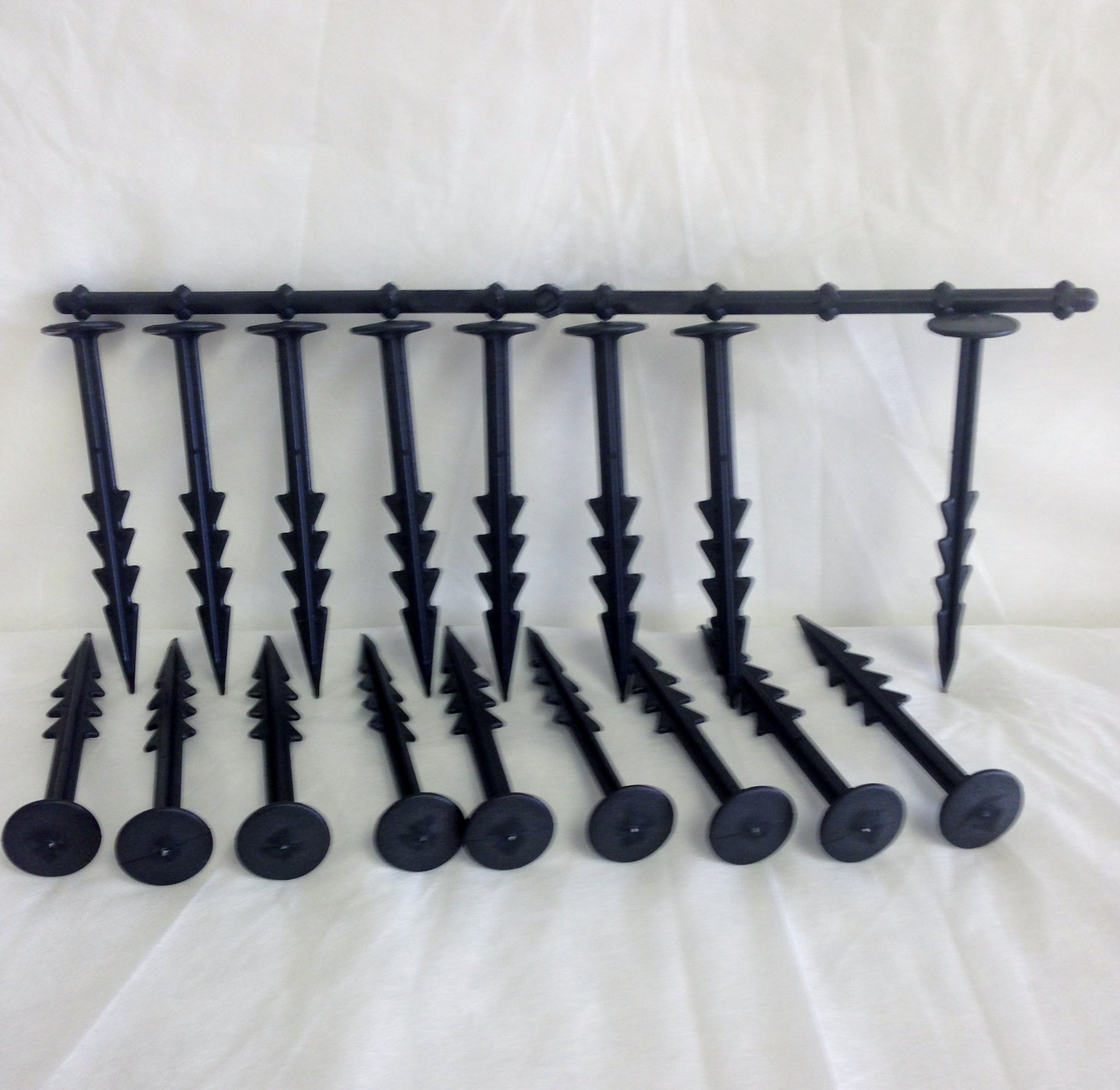 150mm (6") Weed Control Fabric & Netting Securing Pegs weedfabricdirect