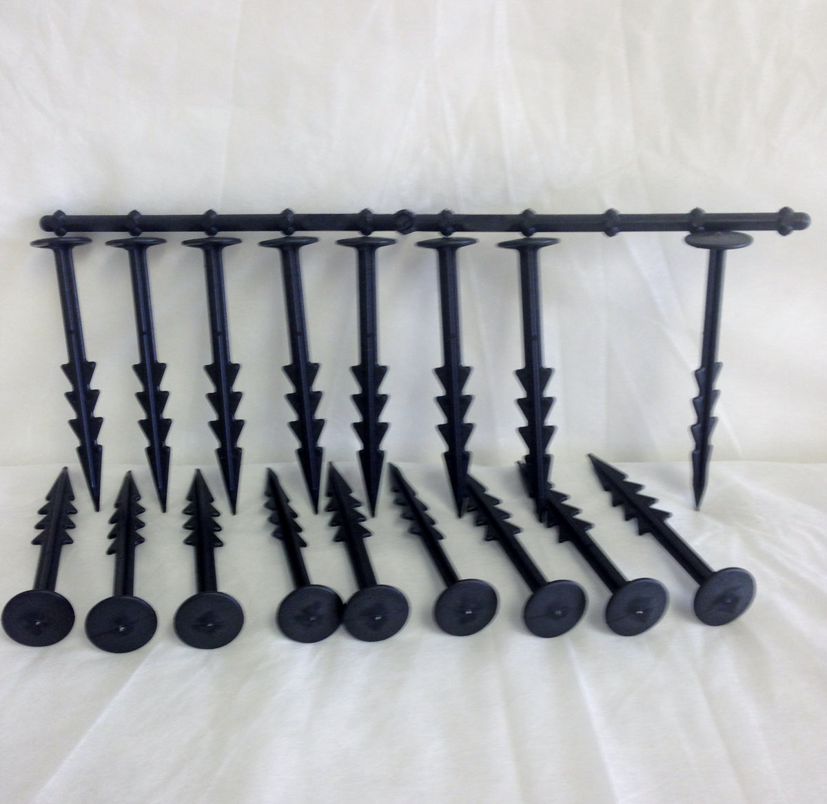 150mm (6") Weed Control Fabric & Netting Securing Pegs weedfabricdirect